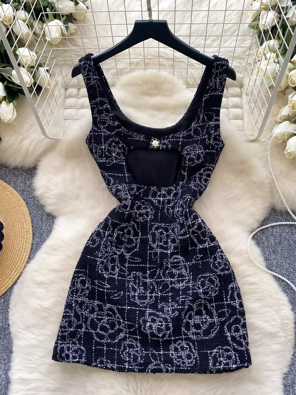 Made to thrive Dress CD915 images